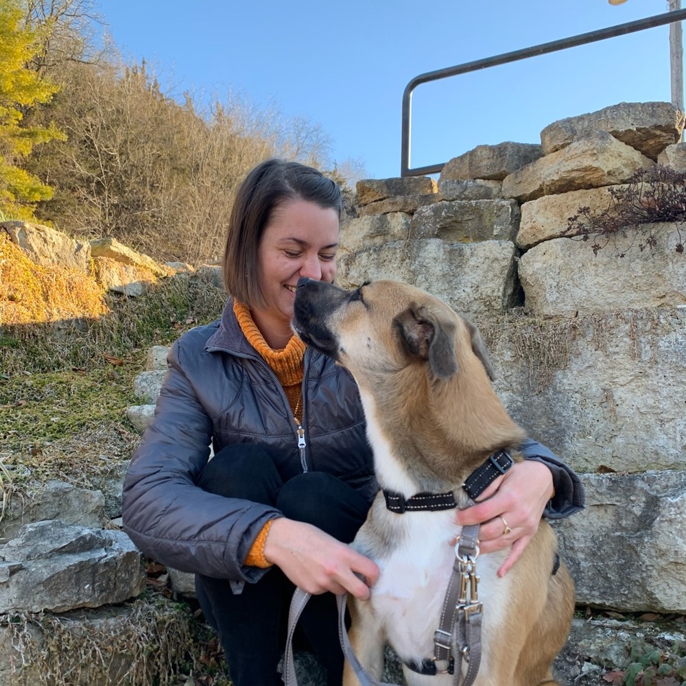 Meet your Posher, Carly